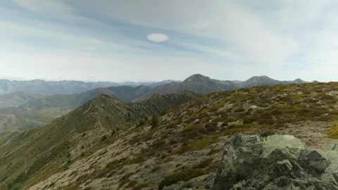 Top of Mount Isobel Видео 260850430