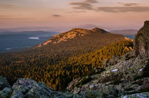 .top of the mountain at dawn Foto stock