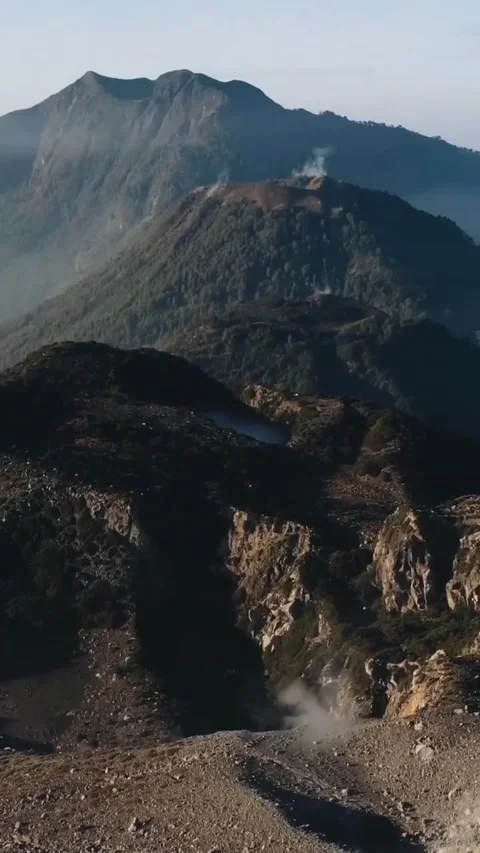 Top mountine Video stock 204005227