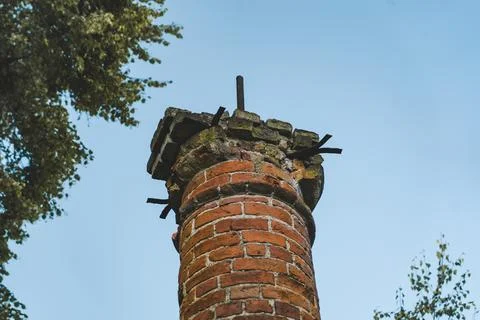 The top of an old, dilapidated column Stock Photos