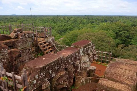 Top Platform of Koh Ker Pyramid Temple Prasat Thom in Cambodia Stock Photos