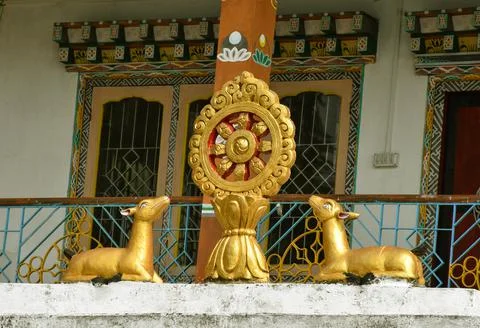 Top portion of front door of a Buddhist temple Stock Photos