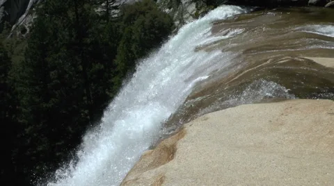 The Top of Vernal Falls Vídeo Stock 65320452