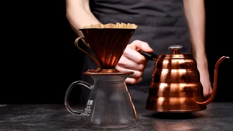 Top View of Barista brewing method  Coffee Pour Over Vídeo Stock 127531532