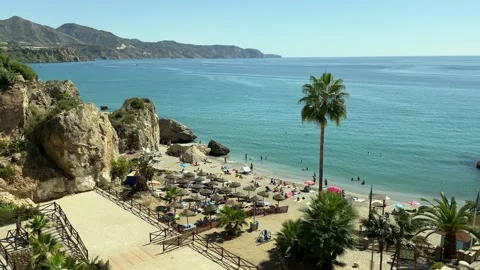 Top view of the beach as seen from Balcon de Europa, Nerja Video stock 161176436