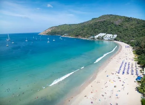 Top view beach with waves crashing on sandy shore,Beautiful waves sea surfa.. Stock Photos