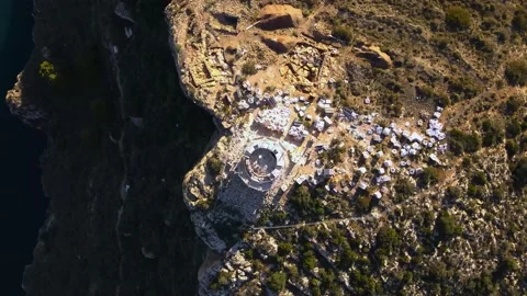 Top View of the Building under construction on cliff 库存影片 239852576