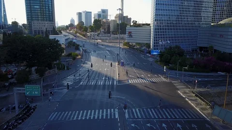 Top view of children in the middle of empty streets. Tel Aviv. DJI_0030-02 Video stock 104501356