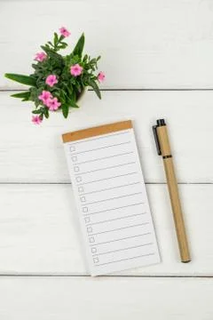 Top view of To Do List paper with pen on office desk Stock Photos