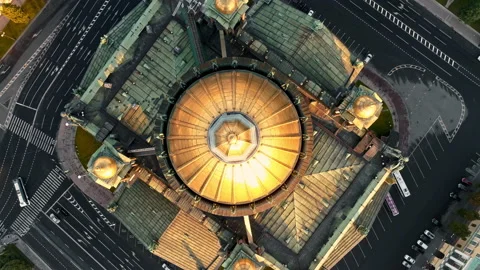 Top view of dome Isaac's Cathedral in Saint Petersburg. Stock Footage 236624429