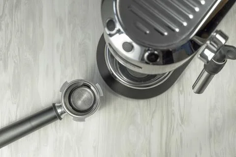 Top view of empty coffee maker portafilter before making espresso coffee. Foto stock