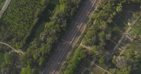 Top view of empty railscape in india, 4k footage Vídeo Stock 329706893