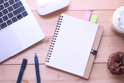 Top view flat lay office table desk. workspace with notebook ,paper note bo.. Stock Photos