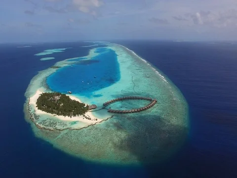 Top view from flying drone of ropical island resort hotel with white sand Video stock 76720123