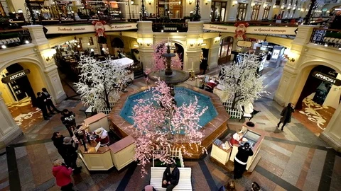 Top view of fountain in GUM mall at Red Square Stock Footage