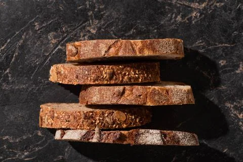 Top view fresh bread slices Stockfoto's