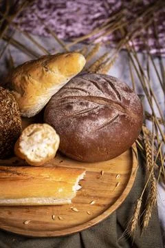 Top view of fresh crusty bread on the background Foto stock