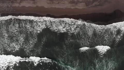 Top View of the Giant Waves, Foaming and Splashing in the Ocean, Slow Motion Stock-Footage 139923343