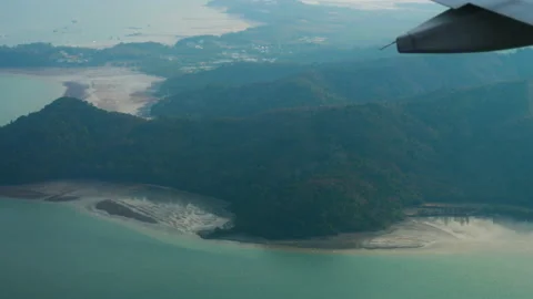 Top view of the island Video stock 237774932
