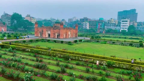 Top view of Lalbagh fort, ancient building's peak with nature, Vintage fortress Stock-Footage 295400983