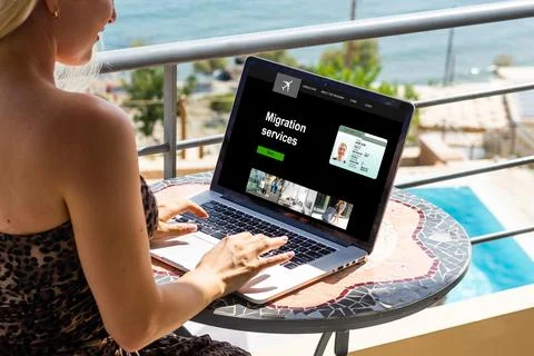 Top view of laptop with text Cloud migration. Migration to cloud Stock Photos