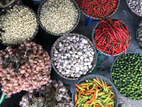 Top view on a large assortment of row loose vegetables and fruit Fotos Stock