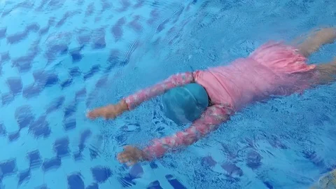 top-view-little-cute-girl-footage-118076875_iconl.jpeg