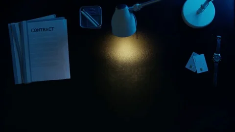 Top view.A man pulls out of his wallet but there is nothing. Stock Footage 82167260