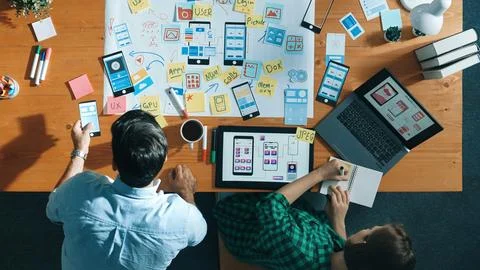 Top view of manager working together to develop Ux Ui design. Convocation. Foto stock