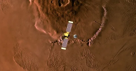 Top view of Mars Global Surveyor in orbit above Olympus Mons  Vidéo 72071215