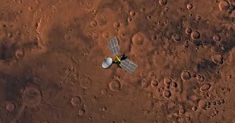 Top view of Mars Reconnaissance Orbiter in orbit above Margaritifer Sinus Region Vidéo 71927743