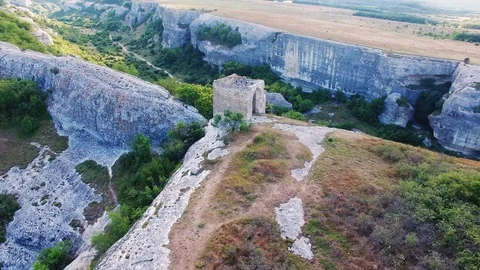 Top view of a mediaeval archway with a stone wall Stock Footage 125293144