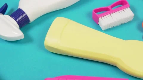 Top view of the objects for restoring order in the house on a blue background. 動画素材 151399096