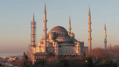 Top view over Sultan Ahmed Mosque or Blue Mosque, Sultanahmet, Istanbul, Turkey Stock Footage 124730481