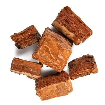 Top view of pine bark primer for orchids isolated on white background Foto stock