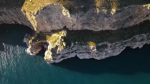 Top view of a rocky cliff 库存影片 239852410
