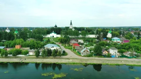 Top view of a scenic view from a drone on the city of Aleksandrov Video stock 160976277