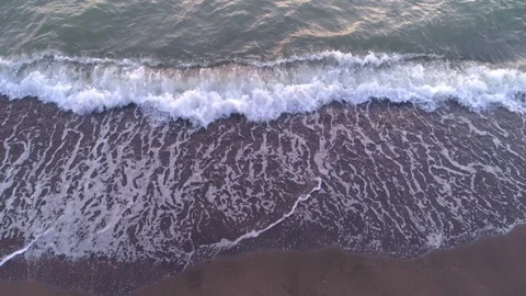 Top view of sea waves Video stock 115844167