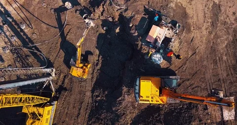 Top view setting up career preparation work equipment and people Vídeos de archivo 127216237