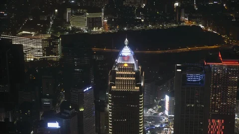 Top view of Shing Kong Life Tower roof in Taipei, Taiwan Stock Footage 129554415