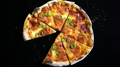 Top view of slices of baked pizza, Empty the plate - stop motion animation. Stock Footage 150598059