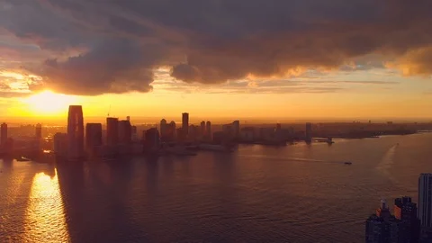 Top view of sunset over New York 動画素材 93236793