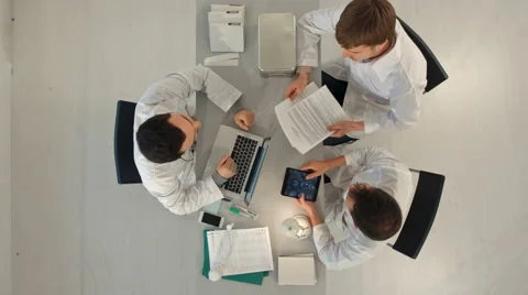 Top view of Team of doctors having a meeting in medical office 스톡 동영상 58167612