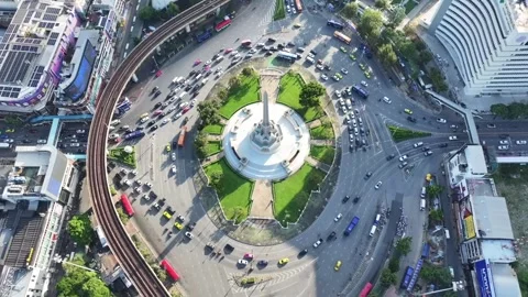 Top view Victory Monument traffic moving Stock Footage 333694682