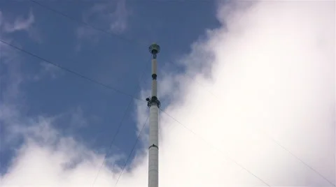 Top of Winter Hill TV transmitter mast and clouds timelapse Video stock 59170141