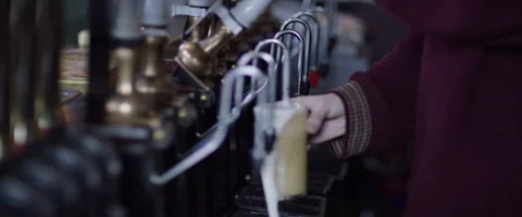 Topping up a pint of beer Stock Footage 59946242