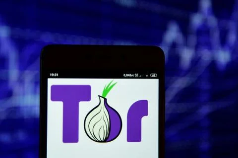 Tor browser logo seen on the smartphone Stock Photos