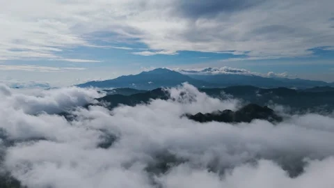 TORAJA CLOUD 3 Stock Footage 323114402