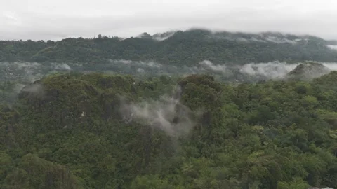 TORAJA CLOUD 30 Stock-Footage 323115127