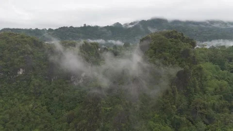 TORAJA CLOUD 31 Stock-Footage 323115117